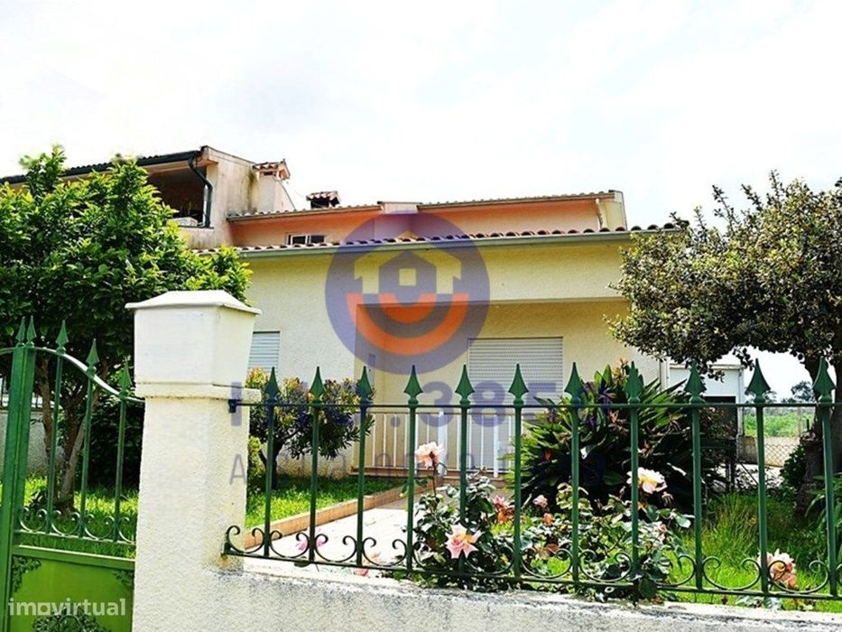 Moradia T3 em Sangalhos