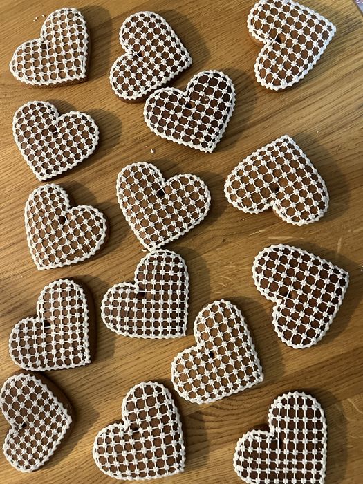 Pierniczki swiateczne, lukrowane pierniczki, pierniczki na prezent