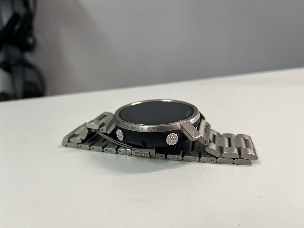 Смарт-годинник Polar Grit X Pro Titan