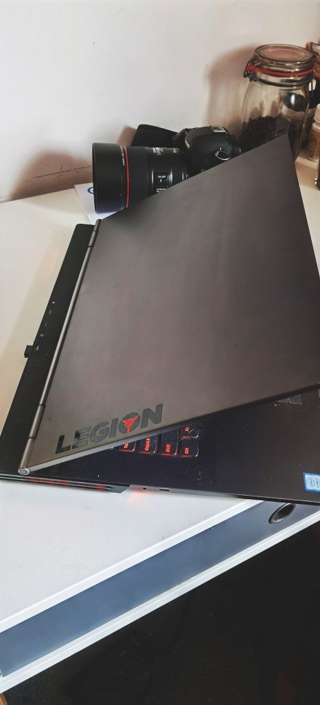 Laptop gamingowy 17 cali Lenovo Legion y740 RTX 2070 tanio!
