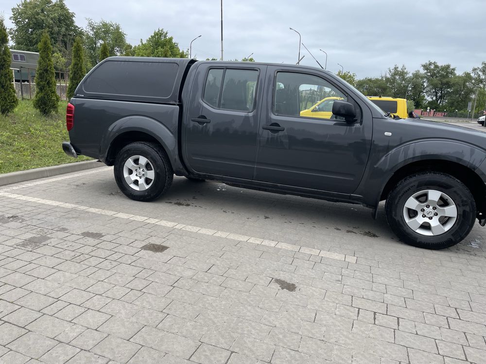Nissan navara d40 2.5 дизель. Ніссан навара джип для зсу