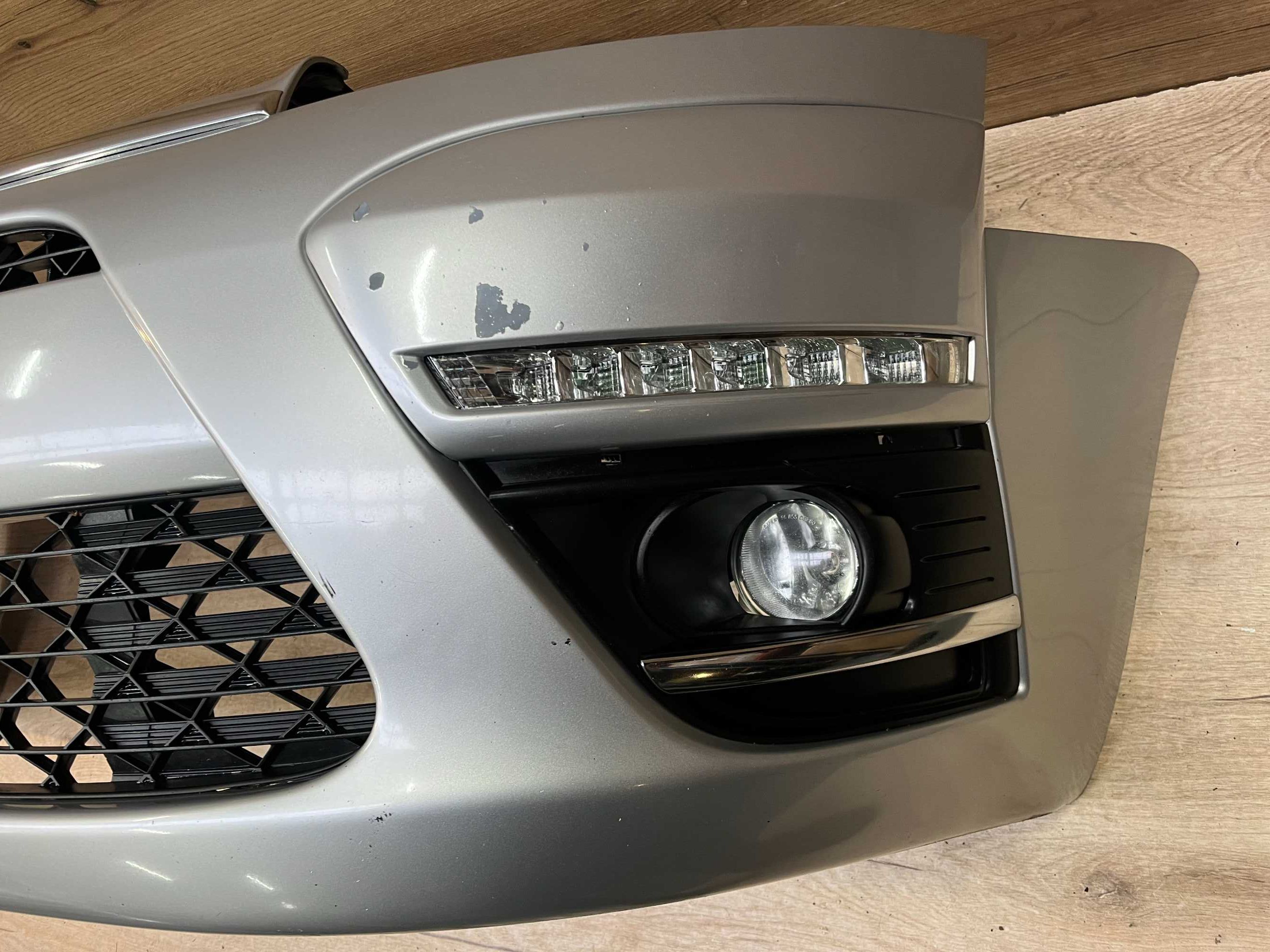 Zderzak przedni Citroen C4 Picasso Lift Led kolor ezrc