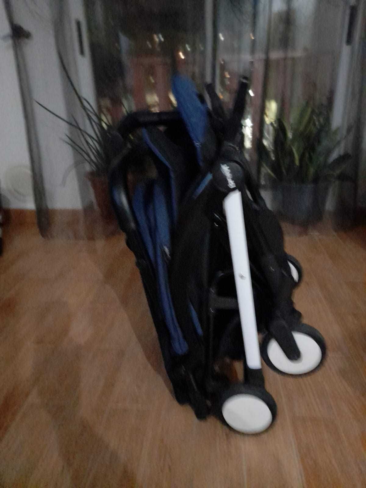 Carrinho de bebe Brevi