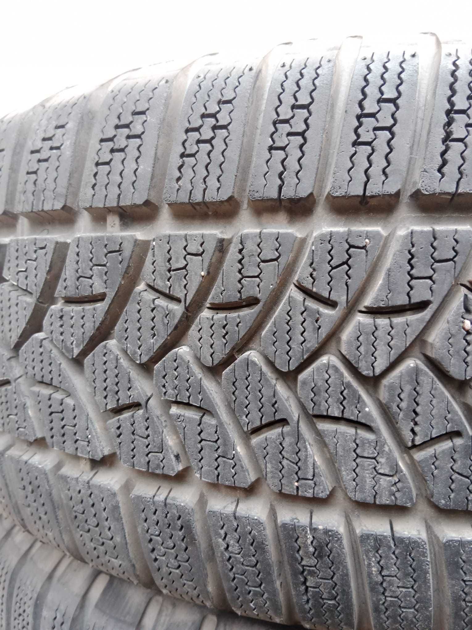 Opony zimowe Firestone Destination Winter 225/60R17 99H