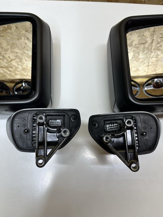 Бокові дзеркала праві ліві максимальні Європейські на Jeep Wrangler JL