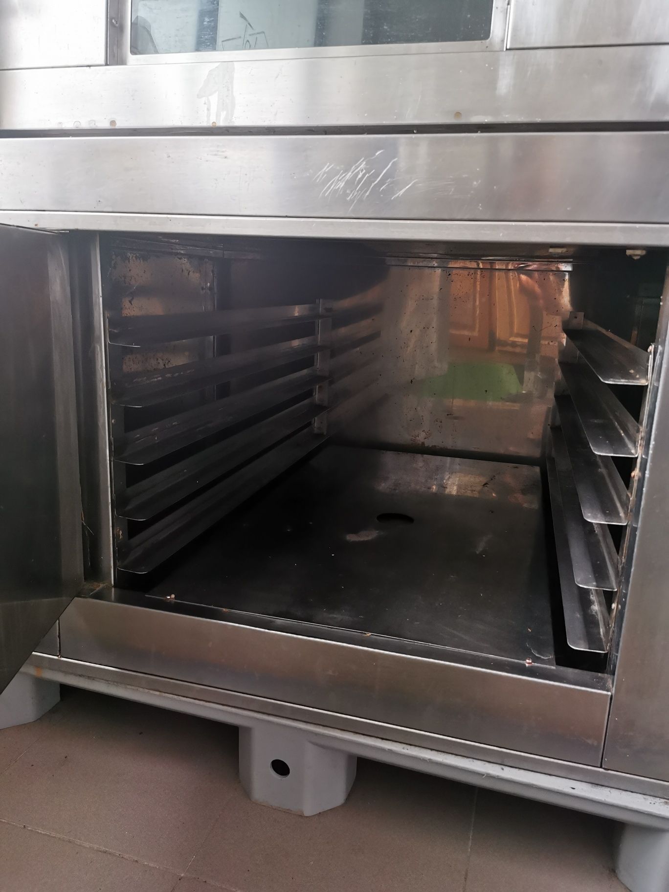 Forno de padaria c/estufa