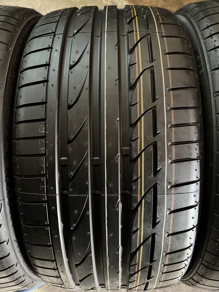 255/35/19 R19 Bridgestone Potenza S001 RSC * 4шт новые