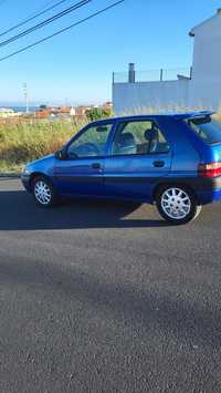 Vendo citroen saxo 1.1
Com ipo e documentação em dia
Fecho central
Dir