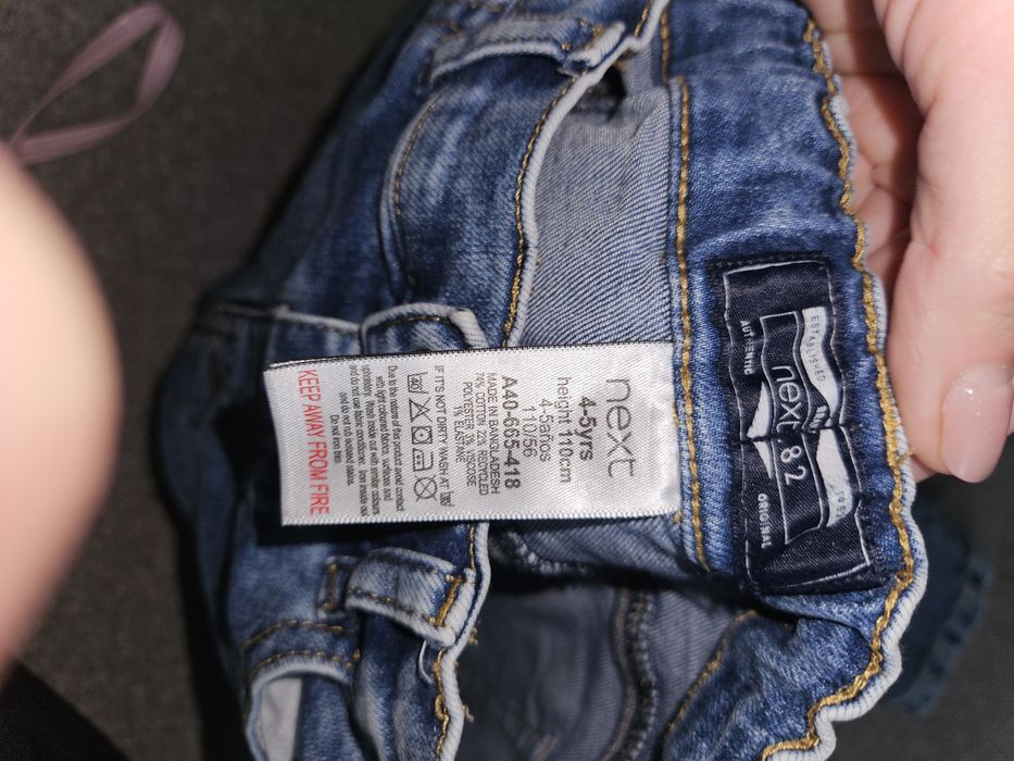 Spodnie jeans 110 Next stan bardzo dobry