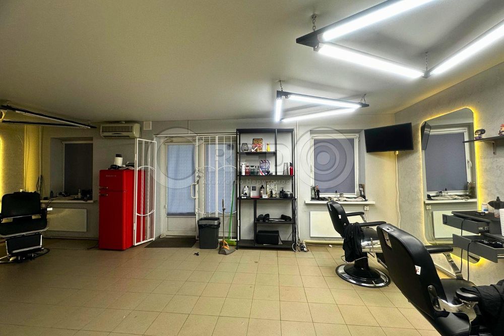 Продаж приміщення пр. Металургів