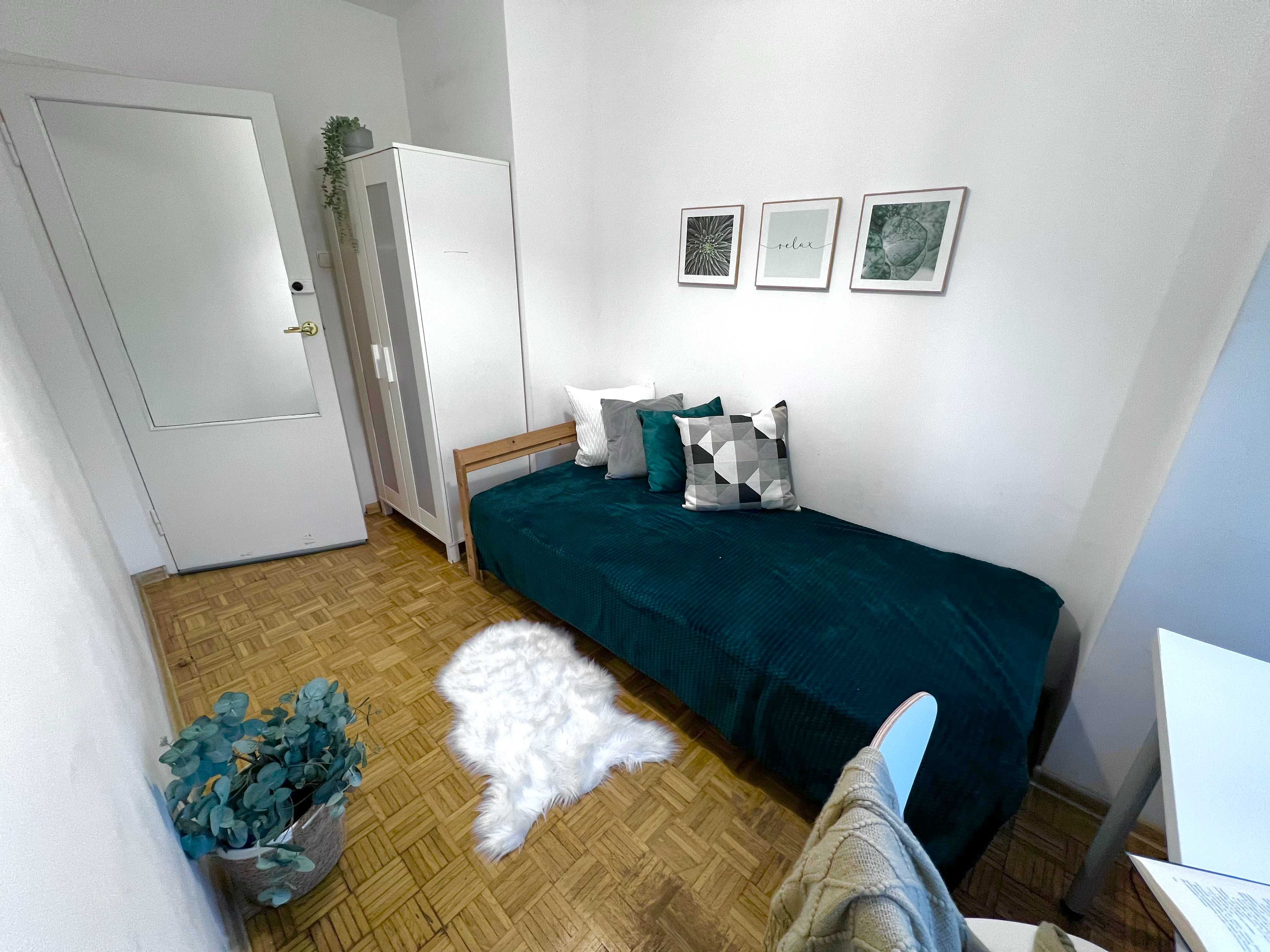Pokój 1 os. od zaraz - Mokotów, ul. Urle, 20 min. do SGGW i PW.