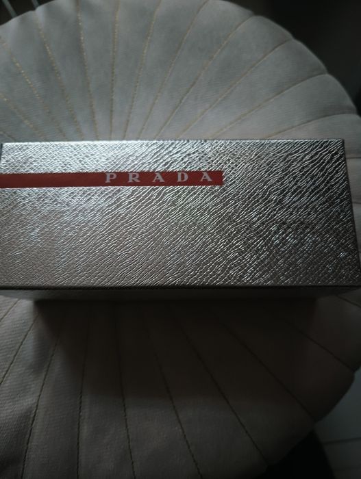 Etui na okulary Prada