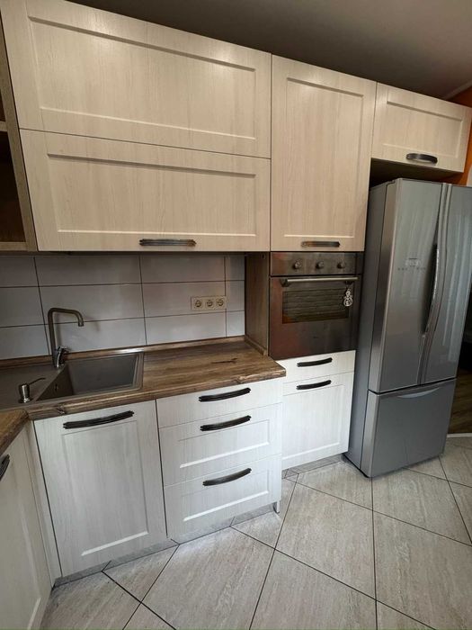 Здається 2 квартира по вулиці Головній (біля готелю Буковина)