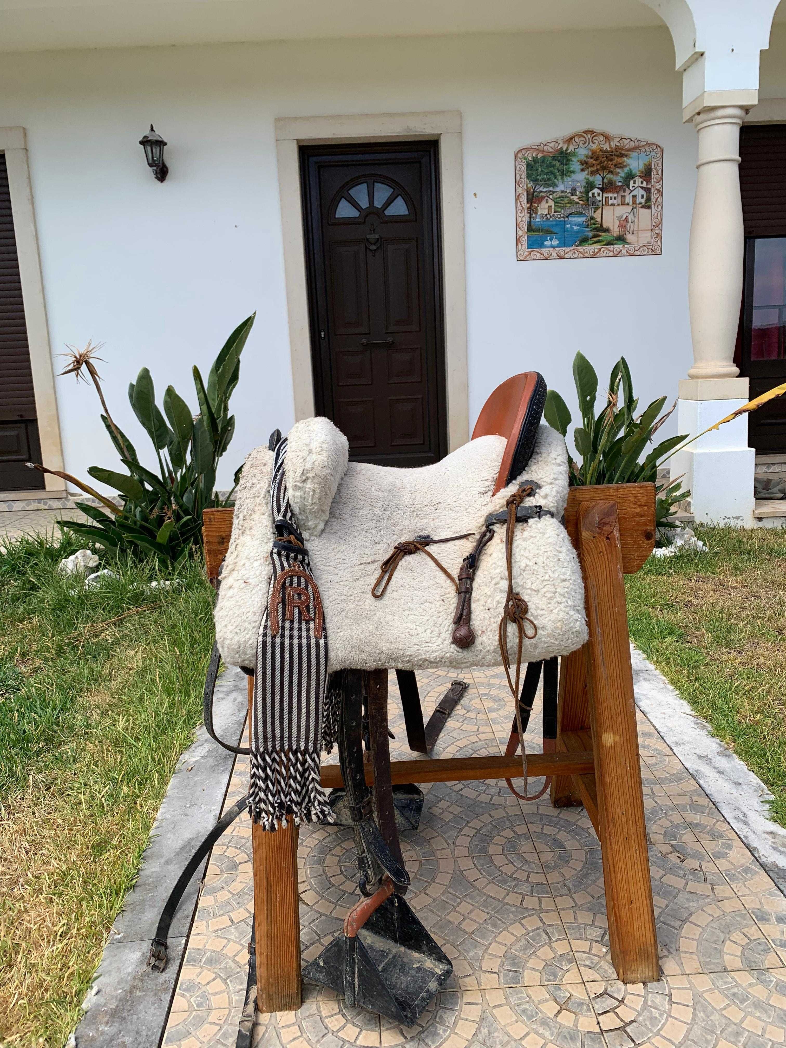 montura sela espanhola