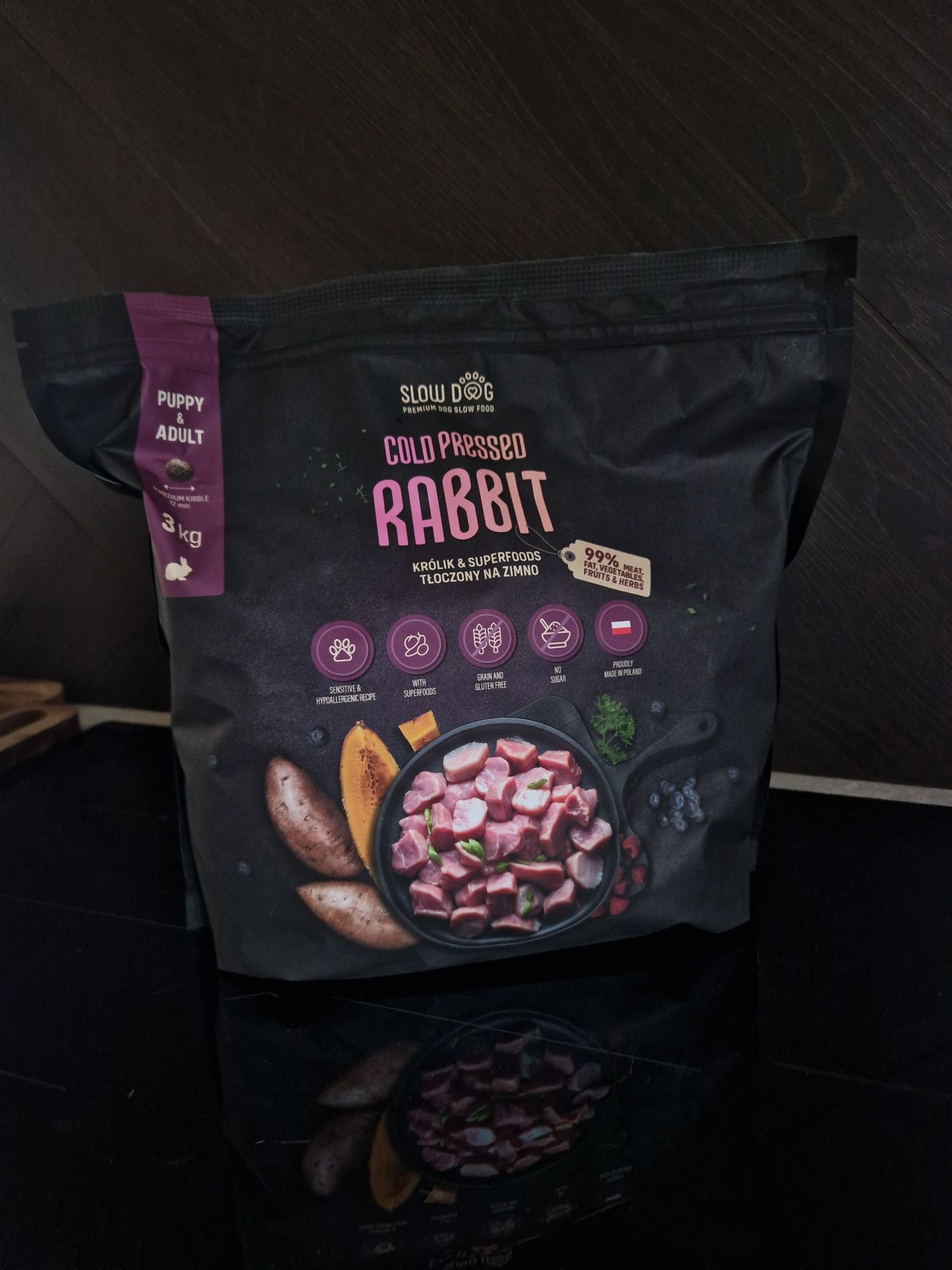Karma tłoczona na zimno Slow Dog królik 3 kg