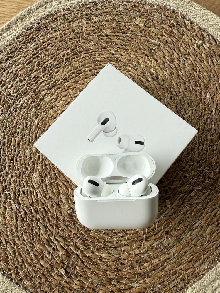 Air pods pro apple