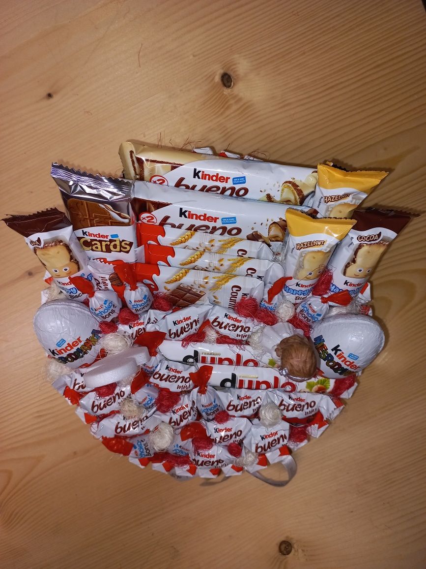 Tort komunijny kinder