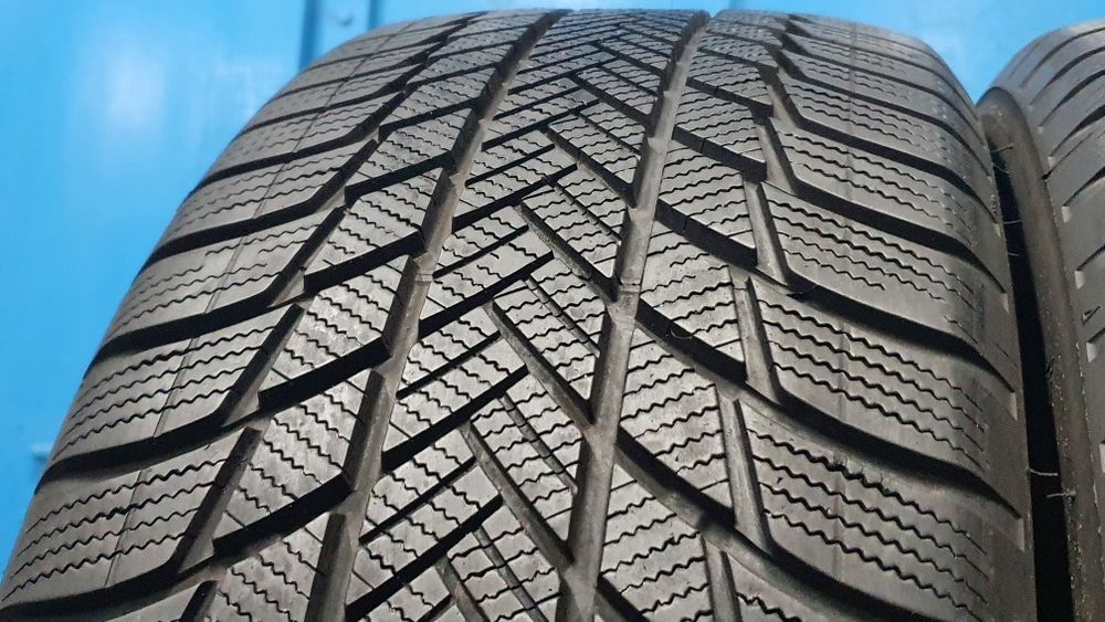 235/50 R19 Markowe opony zimowe Bridgestone ! Rok 2023
