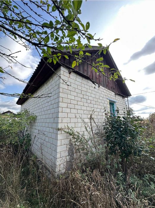 Продам цегляний будинок біля ЖД станції  с. Льгів