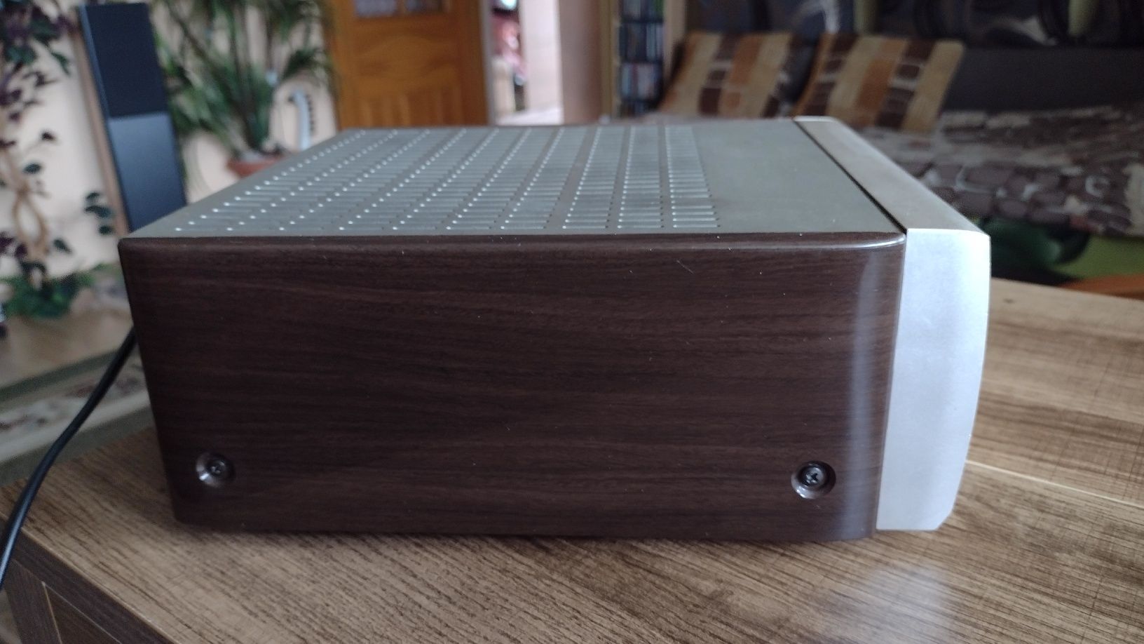 Amplituner Kenwood R-SE 9