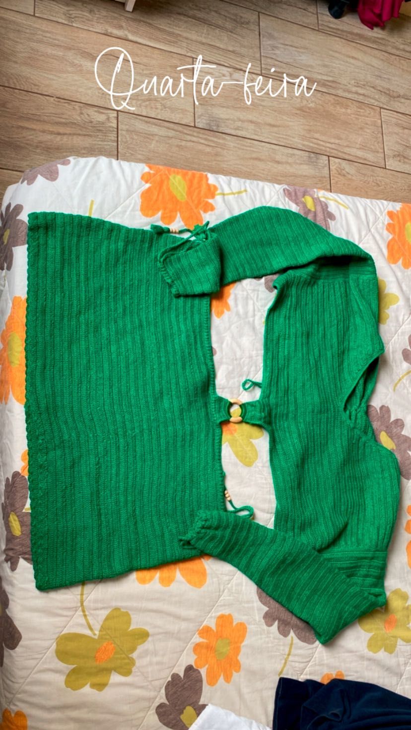 Vestido de crochê novo