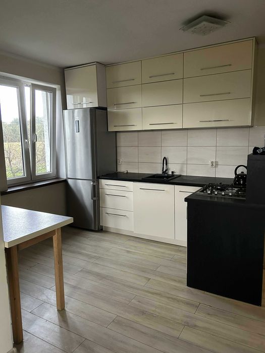 Sprzedam kawalerkę 30 m² z ogródkiem i piwnicą – Chruściel