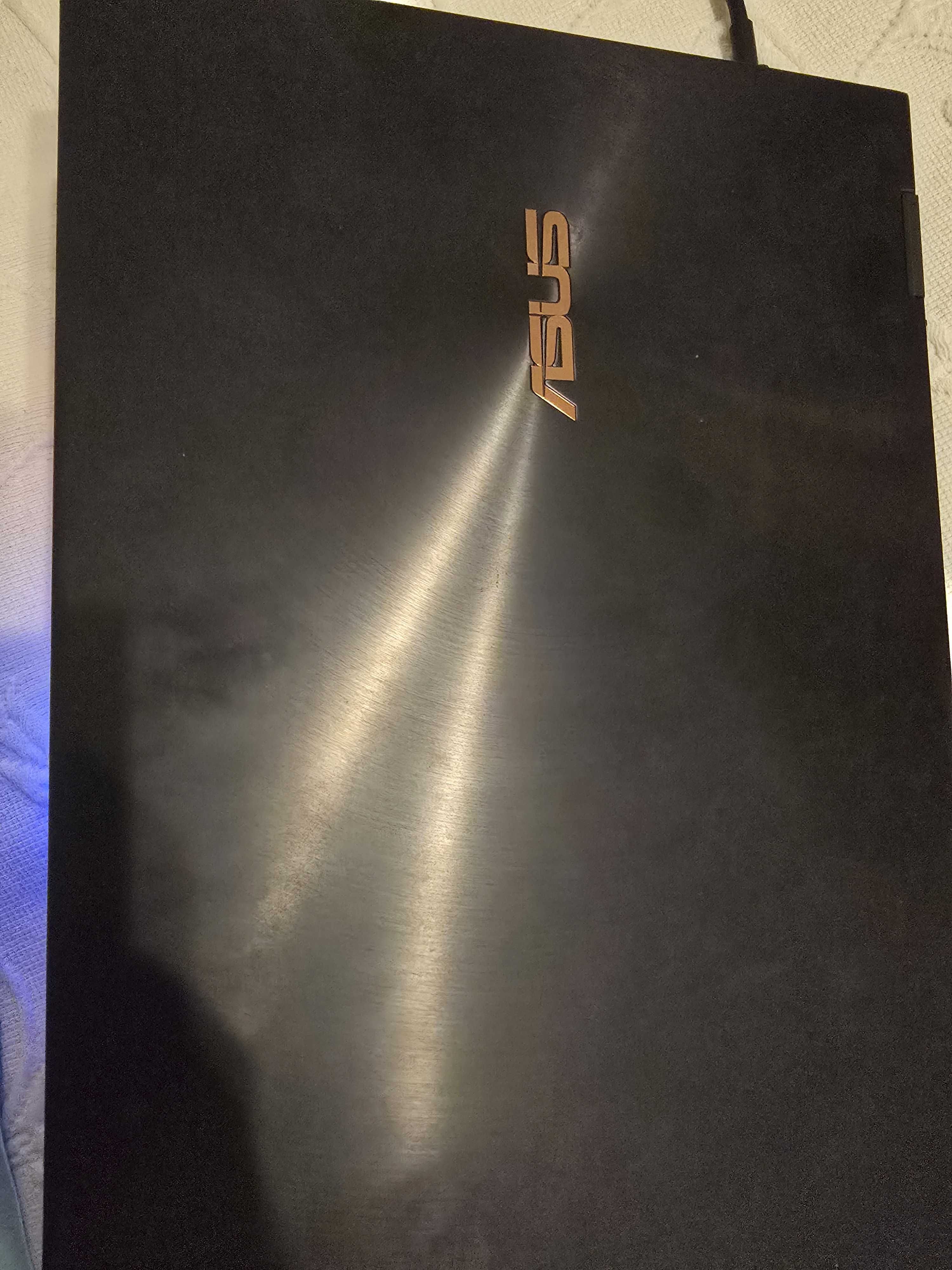 Vendo Asus ZenBook Flip S 13 UX371EA - 2 in 1 (laptop e tablet) - OLED