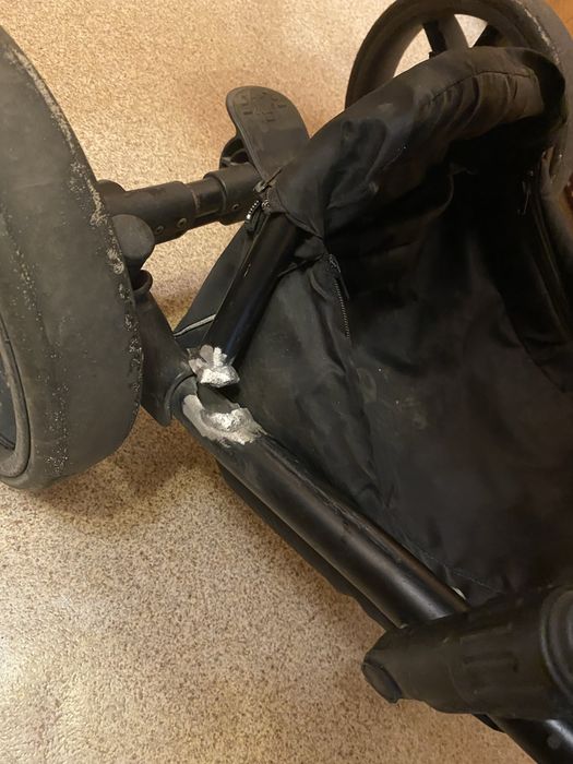 Коляска Bebizaro 2 в 1 Требует ремонта