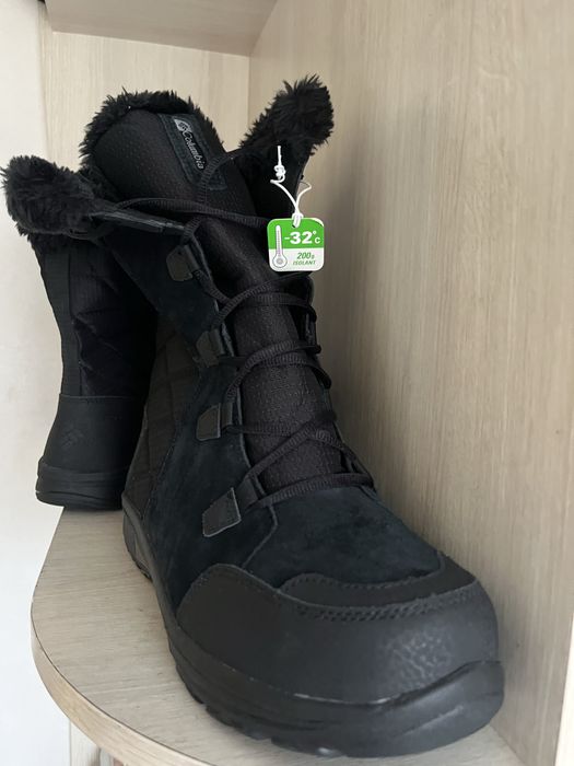 Нові жиночи сапоги 42  розмір Columbia waterproof оригінал