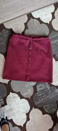 Zamszowa spódniczka w kolorze Bordo