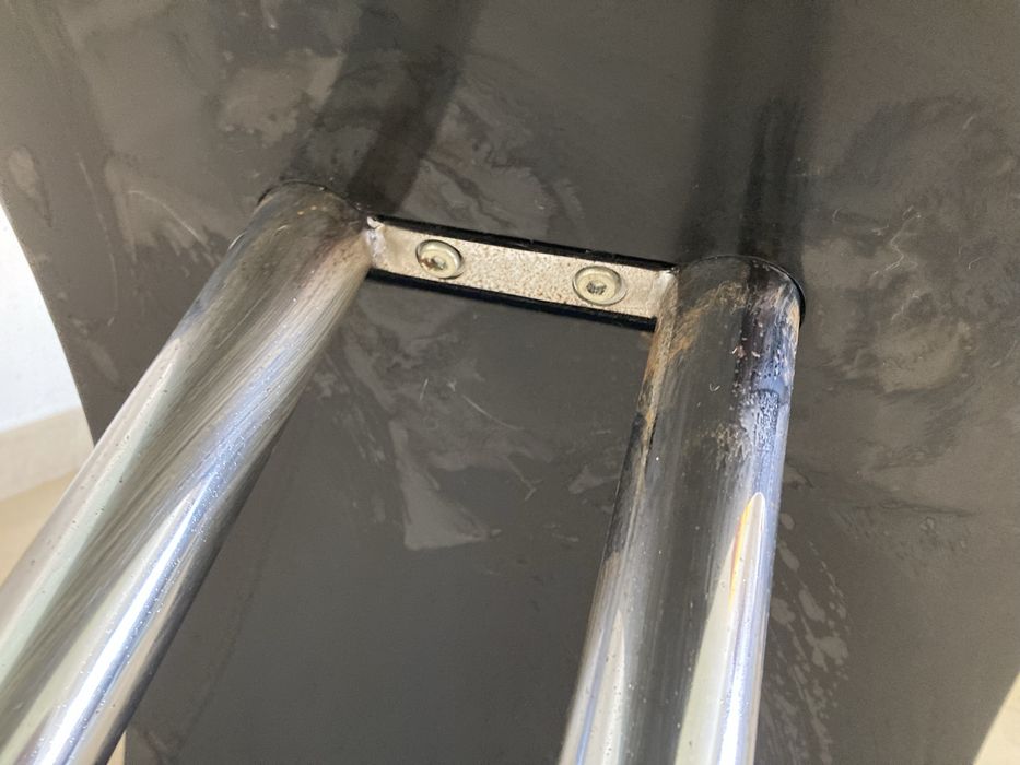 Mesa de Vidro com suporte Inox e Madeira