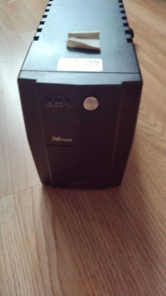 ИБП Бесперебойник UPS 390 VA