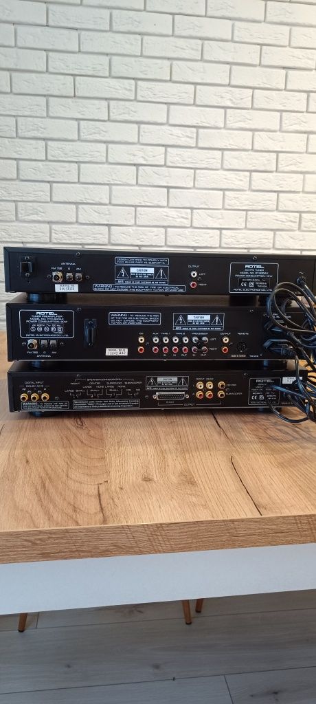 Rotel RTC 940AX przedwzmacniacz z radiem