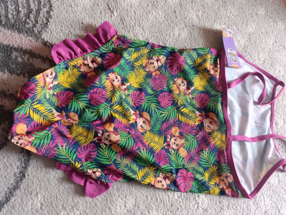 Nowy strój kąpielowy jednoczęściowy Psi patrol Skye 122/128