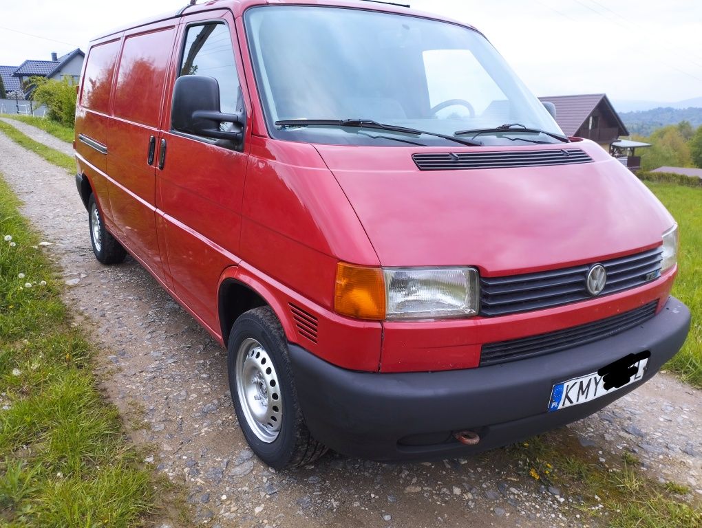 Volkswagen Transporter T4 2.5 TDI Long Blaszak skrzydełka 2001 rok