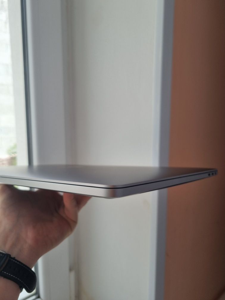 MacBook Pro 15, 2018/2019 Space Gray Стан Нового!!!