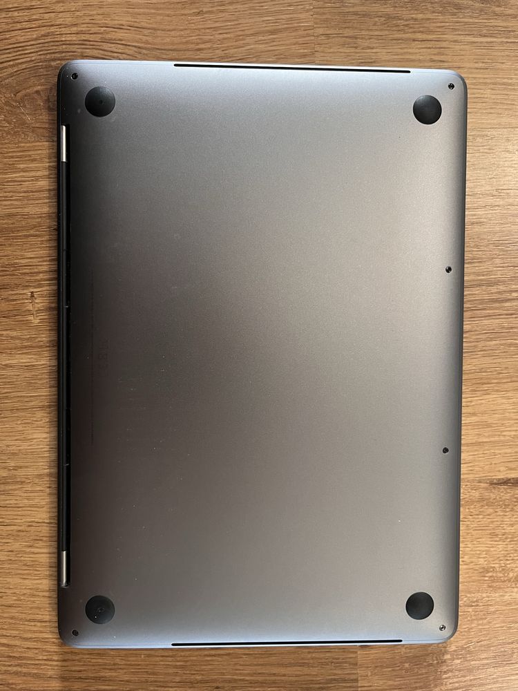 MacBook Pro 13 2020 (A2251) 4xThunderbolt 3, i5 10 generacji, 16Gb RAM