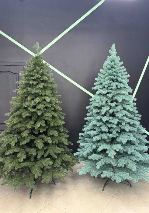 Ялинка лита зелена та голуба найпишніша модель з підставкою Якість