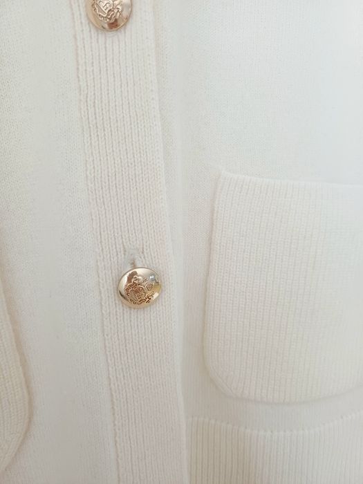 Massimo Dutti wełniany kardigan kremowy ecru wełna kaszmir sweter
