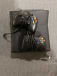 Приставка xbox 360, 2 геймпада