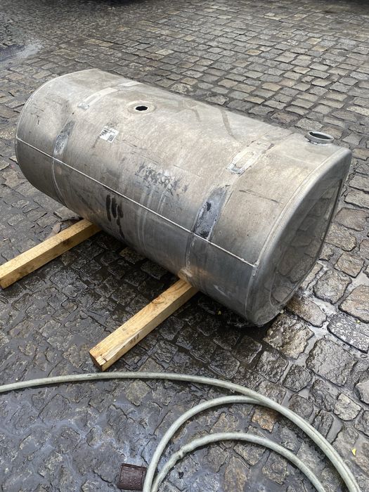 Zbiornik paliwa volvo renault fh 610L