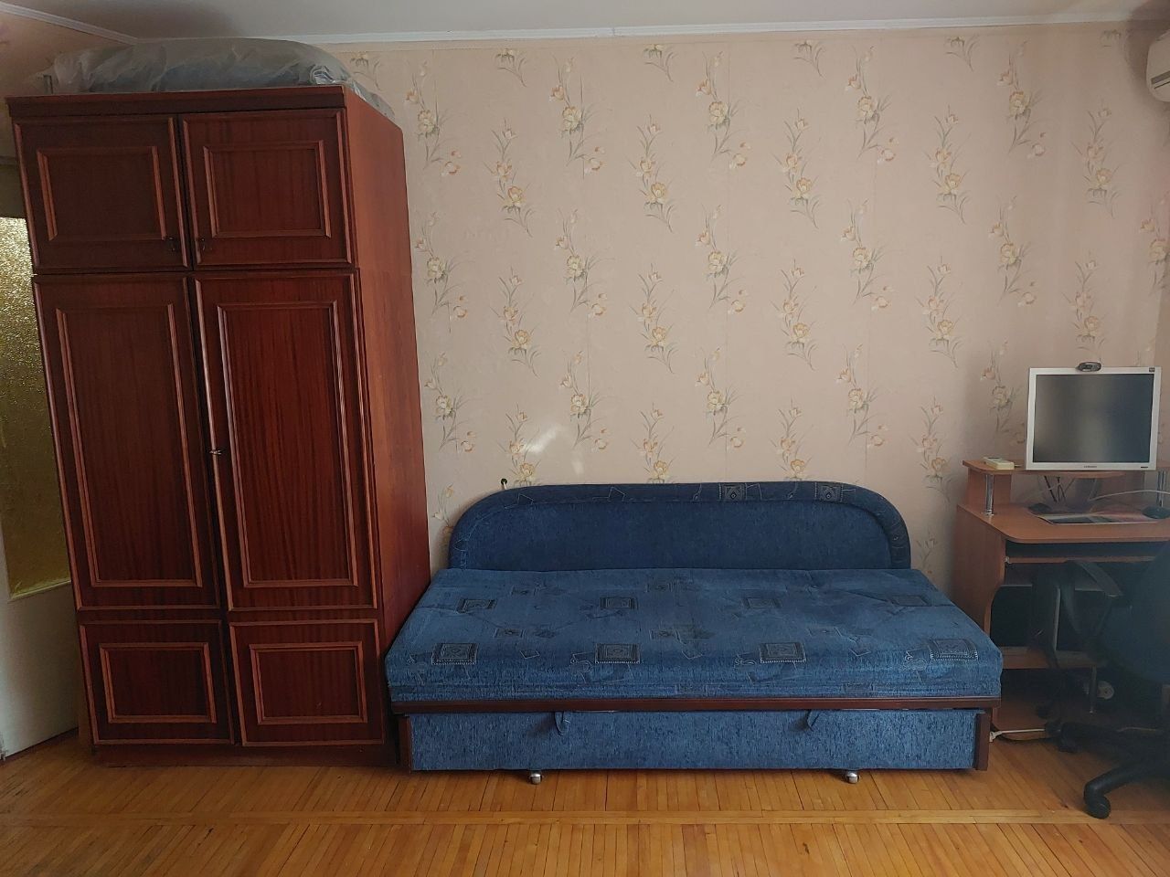 Оренда 2х кімнатної квартири у Дніпровському р-ні (Лобановского 30)