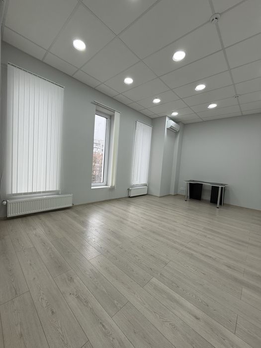 Офіс 150м2 Бізнес Центр Комфорт Сіті