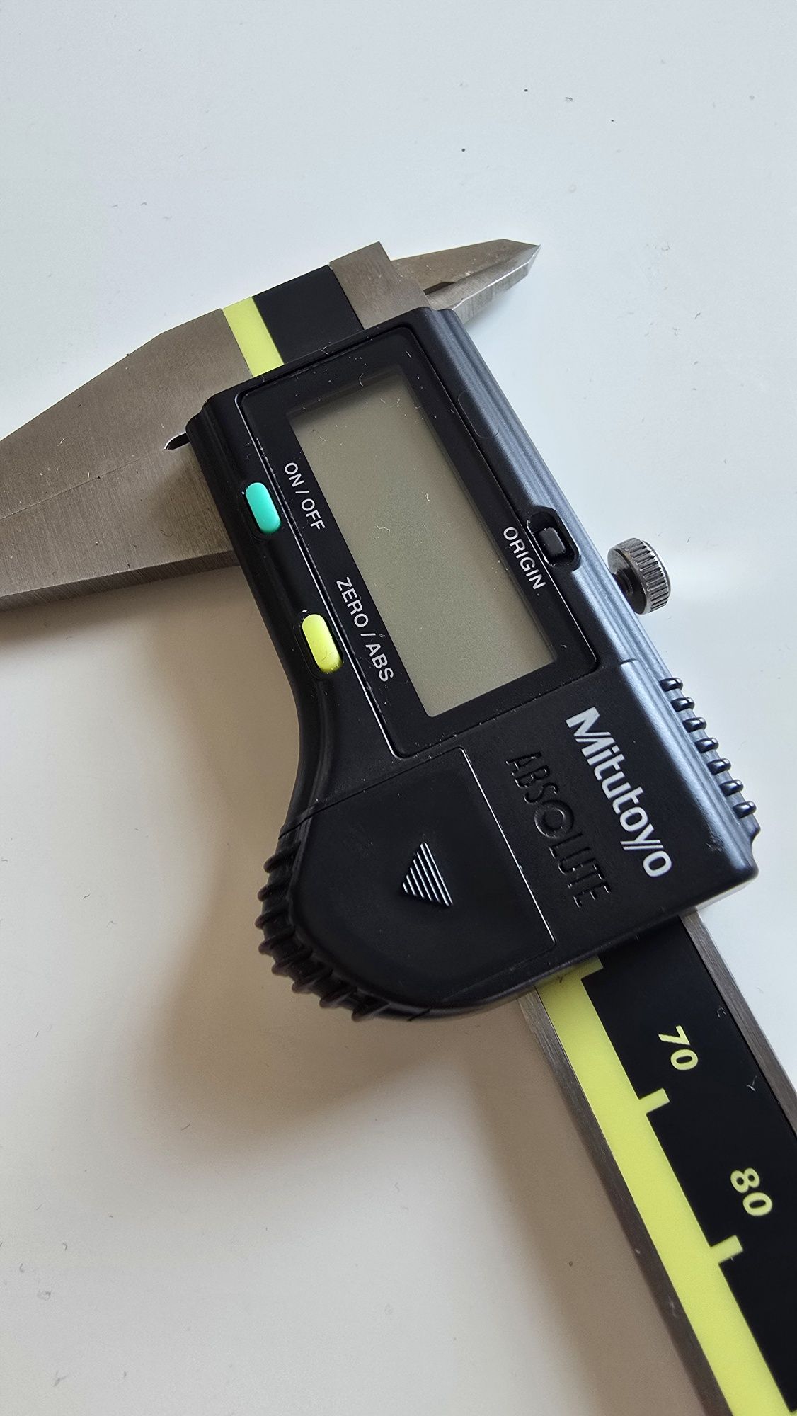 Suwmiarka elektroniczna Mitutoyo 150 mm, nowa