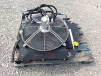 Chłodnica cieczy oleju wody zespół chłodnic intercooler Manitou MT 634,732,932