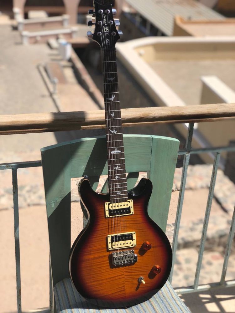 Електрогитара PRS SE Carlos Santana Tri Color CSTC (Made in Korea)