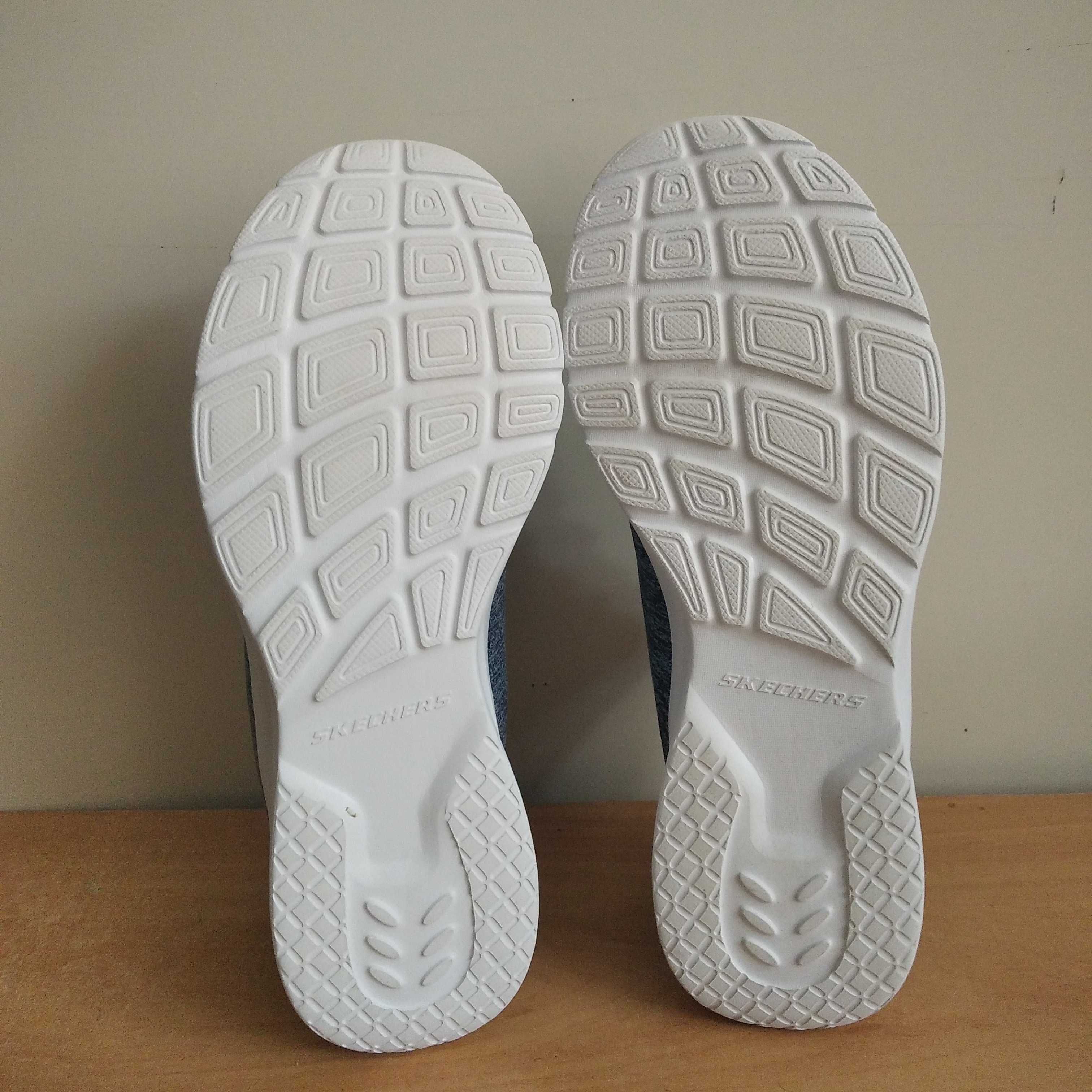 Buty sportowe sneakersy SKECHERS Dynamight 2.0 roz.eu-39