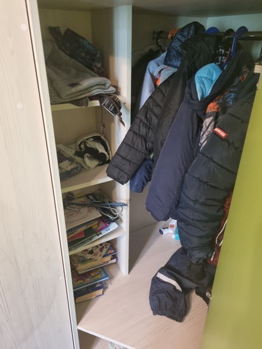 Продам дитячий уголок . Дитяча стінка.