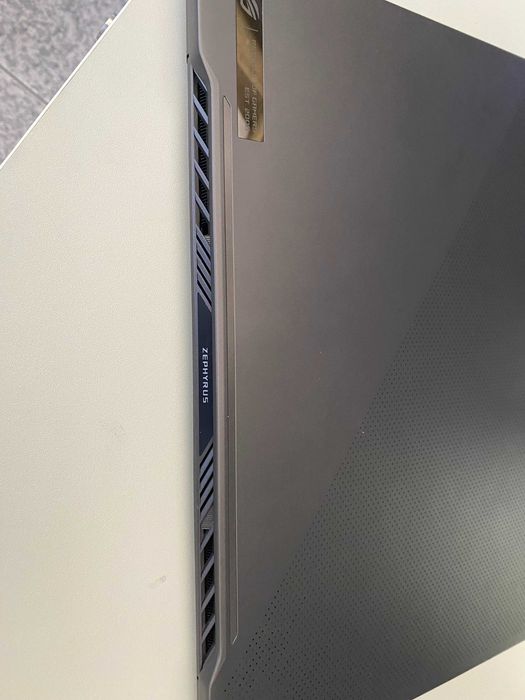 ASUS Rog Zephyrus - Excelente estado - Bateria como nova!