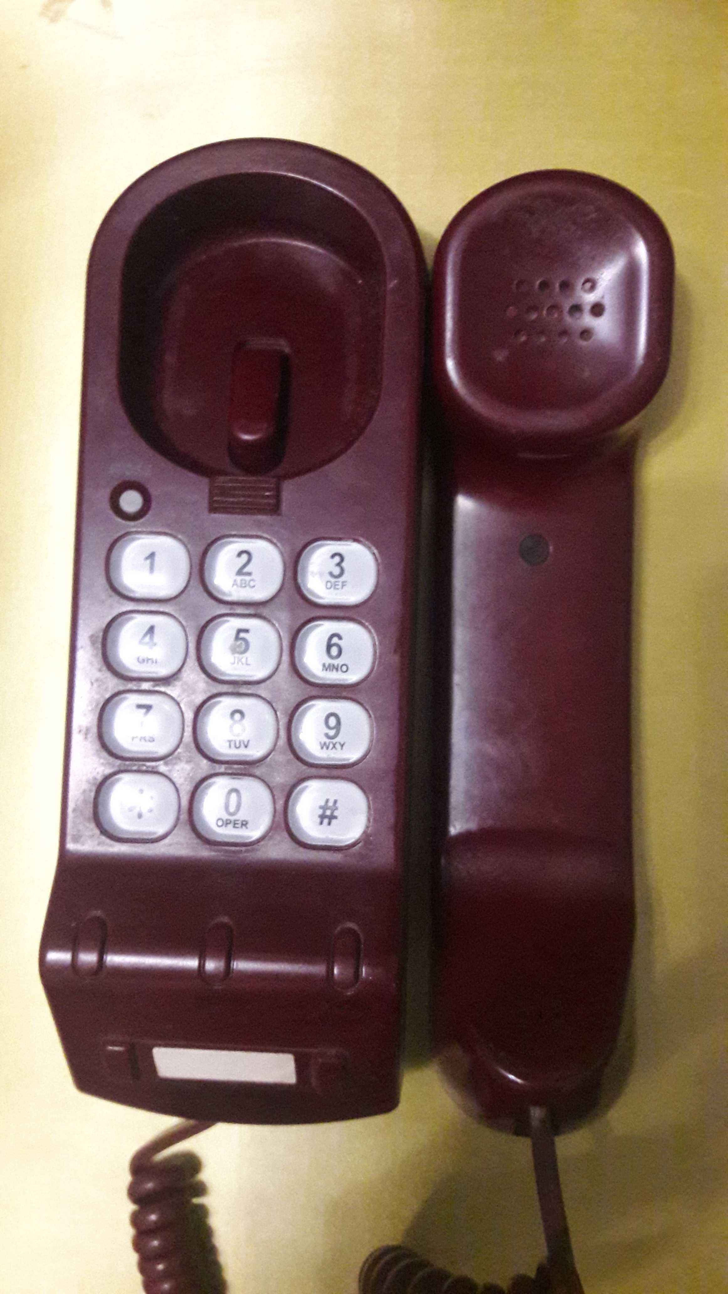 Aparat telefoniczny techcom, telefon przewodowy na ścianę